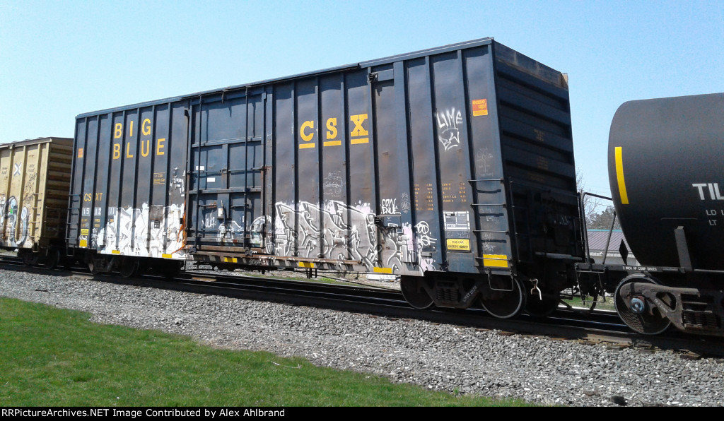 CSXT 151211